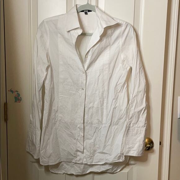 Saks Fifth Avenue white cotton button down size 2 - Picture 2 of 7